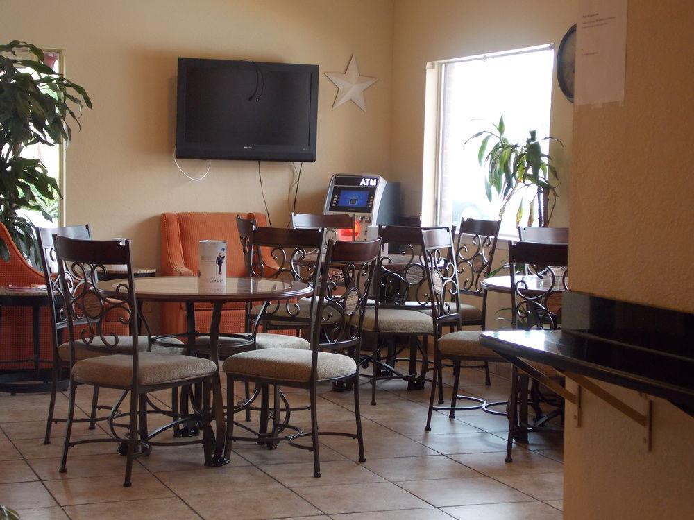Econo Lodge Inn & Suites Downtown San Antonio Exterior photo